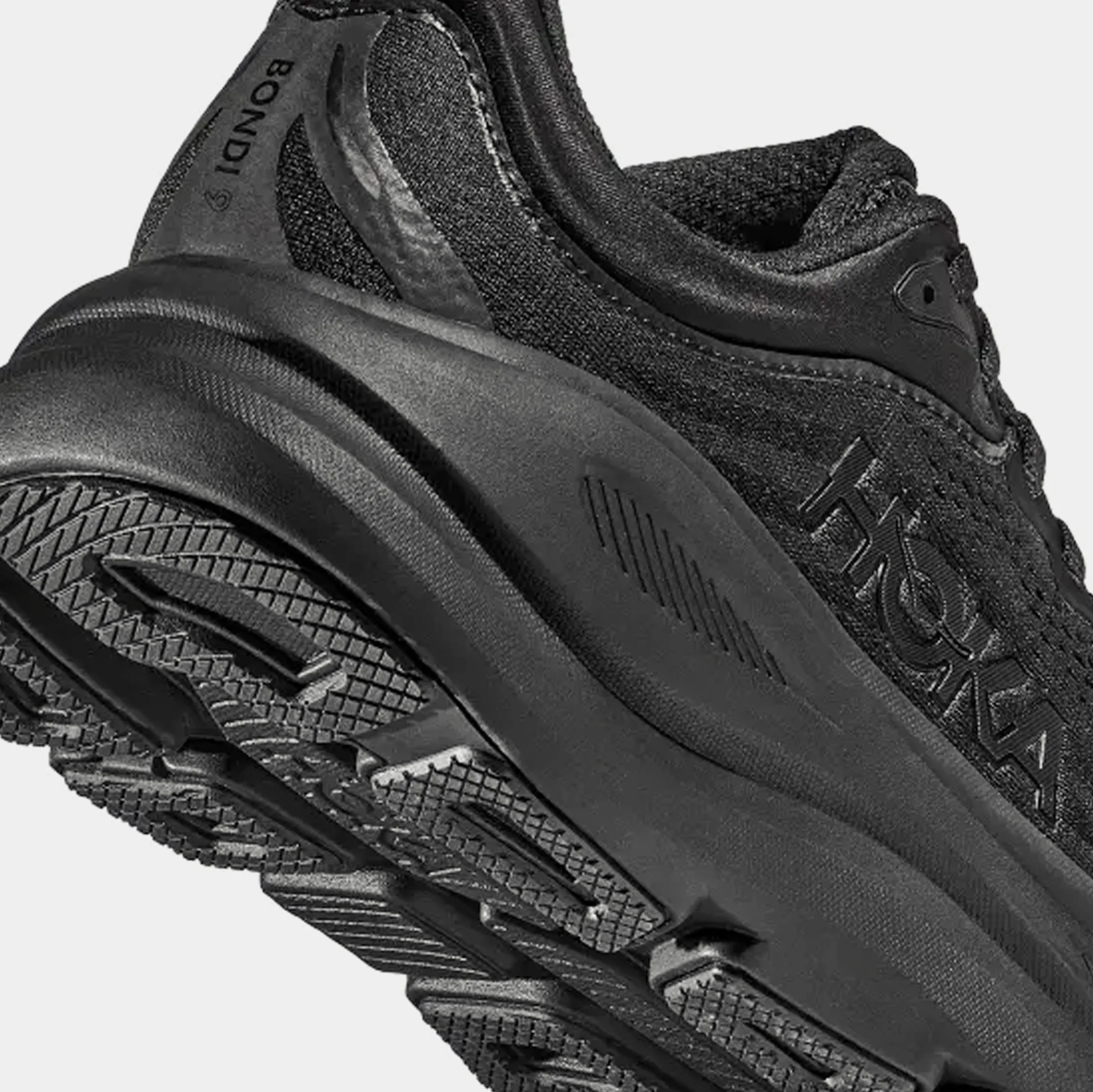 Bondi 9 Mens Running Shoes (Black/Black)