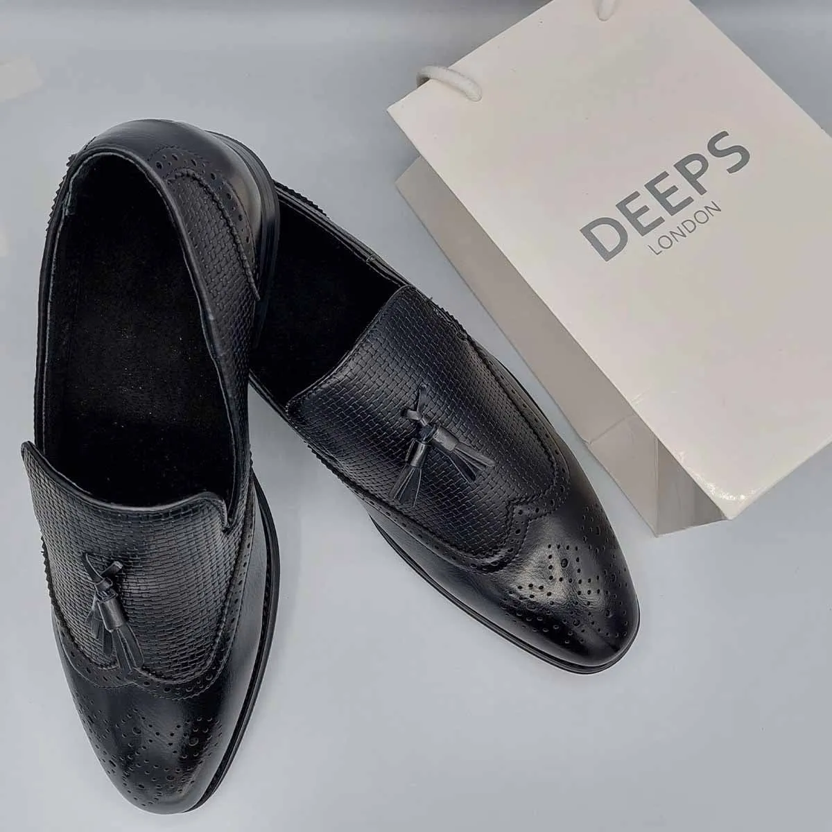 JAMIM MENS VINTAGE MOCCASIN LOAFERS WITH TASSELS AND LEATHER LINING