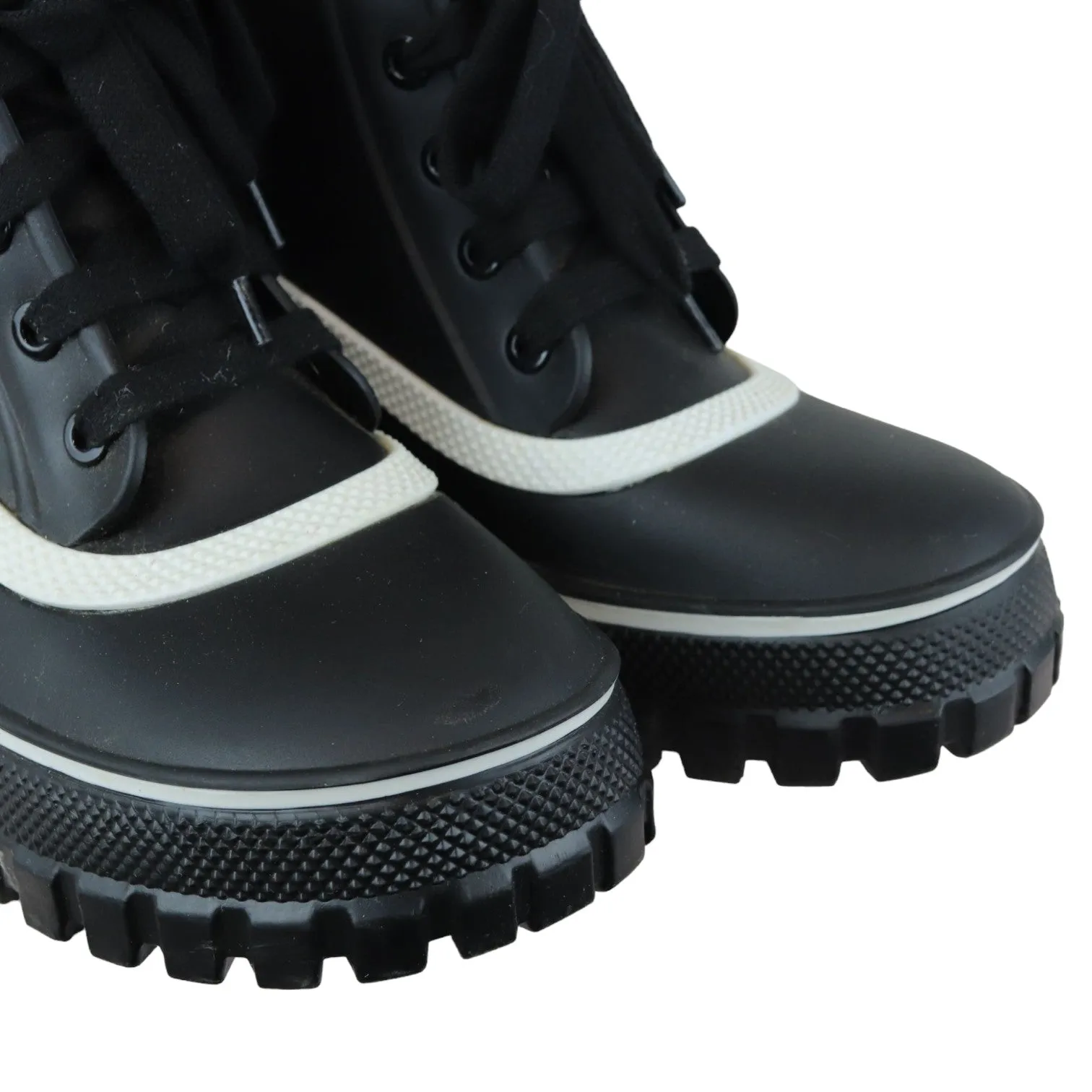Lace Up Ankle Boots Rubber Lug Sole Black White Size 38