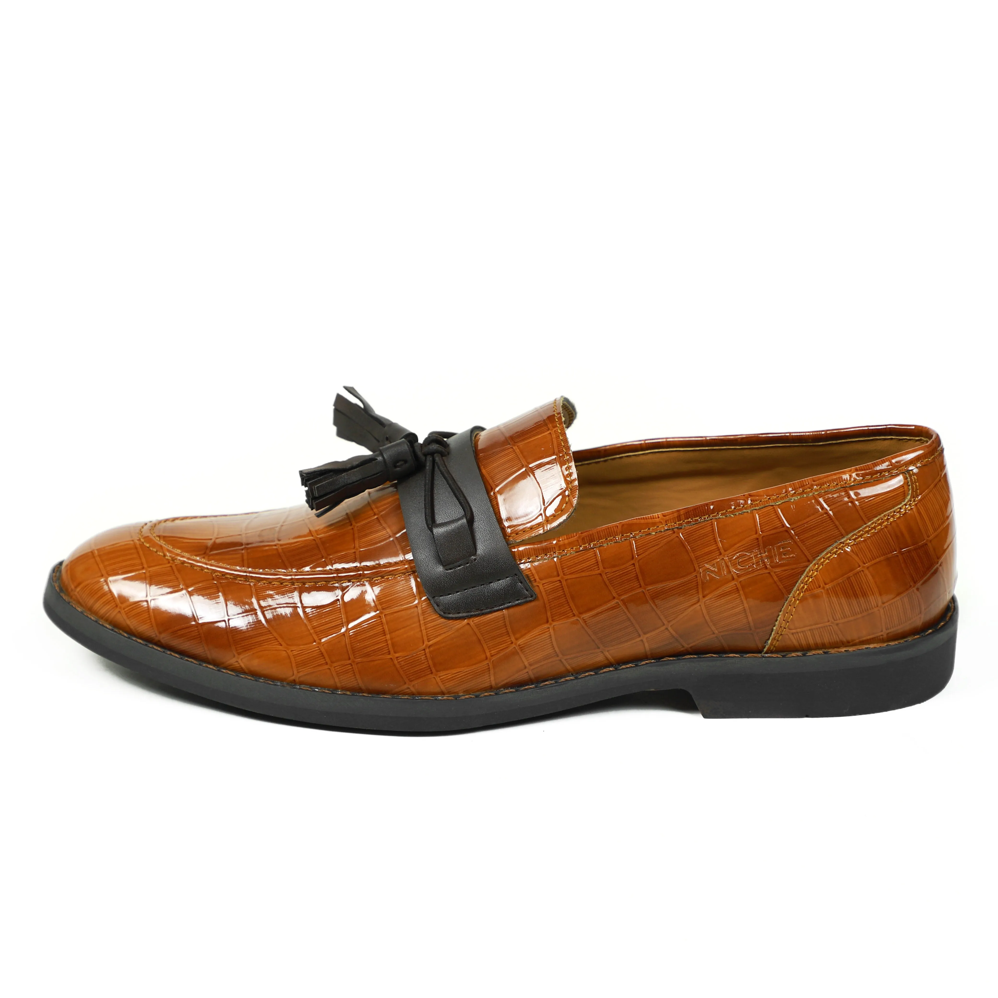 NICHE Tan Brown Rare Croc Tassel Loafer