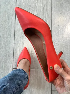 Vizzano 1” Red Orange Classic Kitten Heel