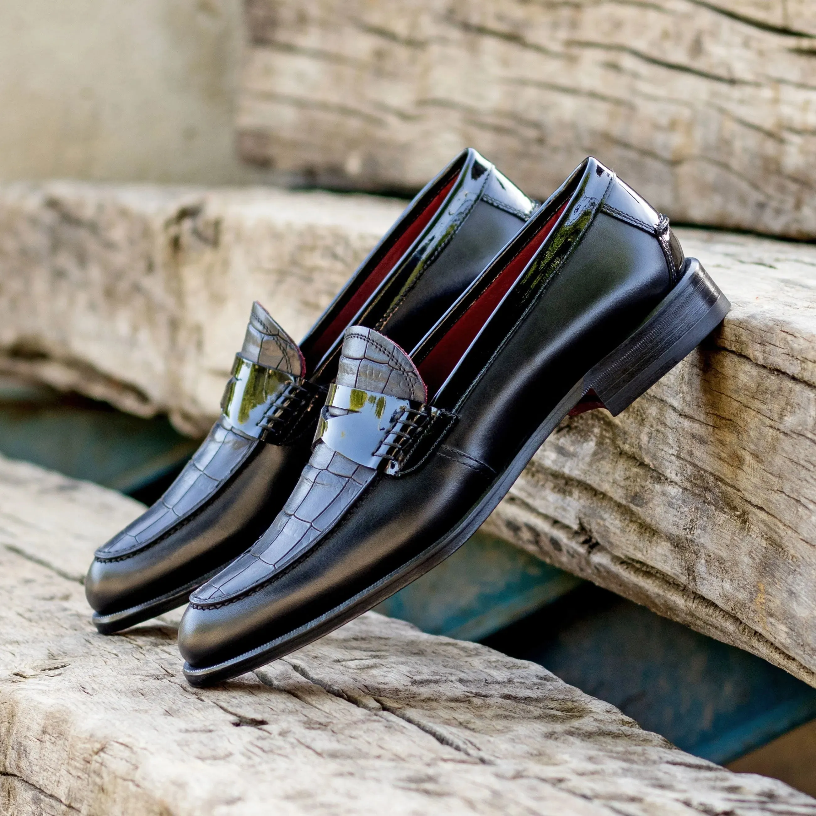 XO unisex Loafers